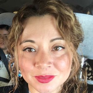 Meet your Posher, Cristina